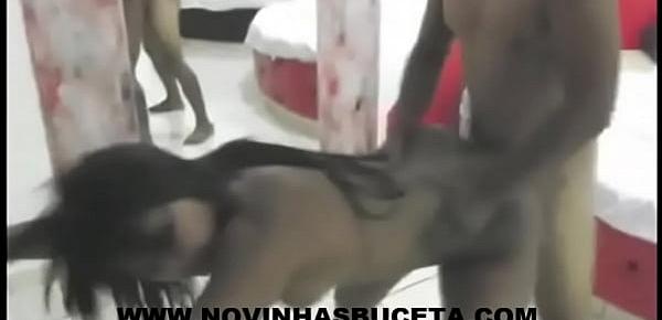  Novinha dando a buceta em video porno